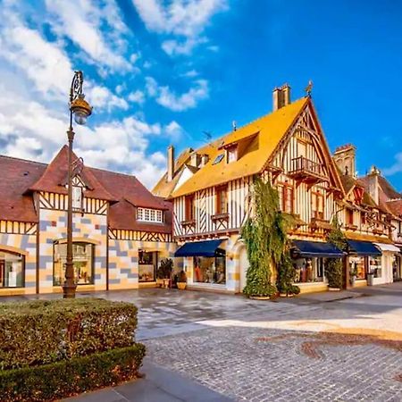 Le Camaieu โดวีลล์ ภายนอก รูปภาพ